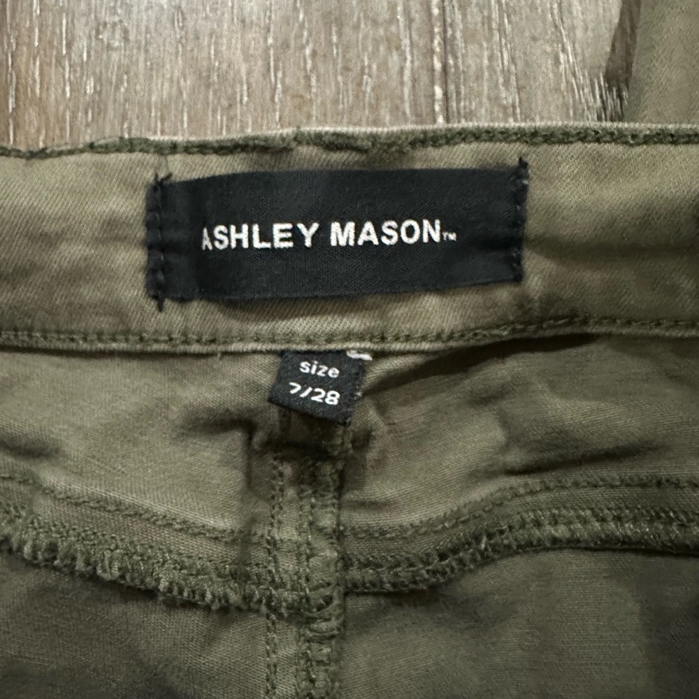 Ashley Mason Skinny Cargo Jeans - Picture 2 of 9